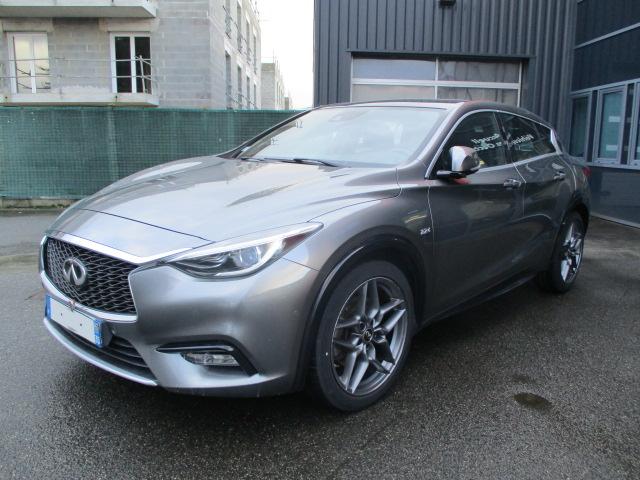 Infiniti Q30 image 4