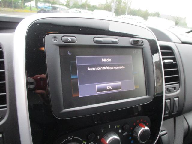 Renault Trafic image 8