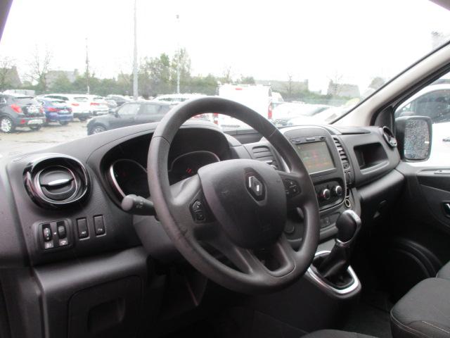 Renault Trafic image 7