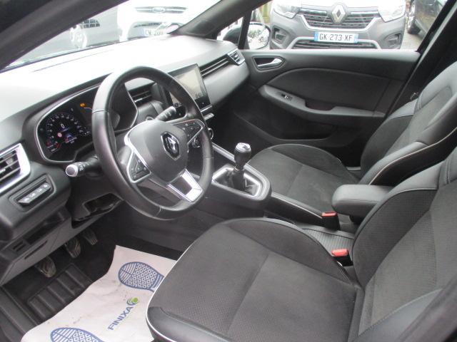 Renault Clio image 9