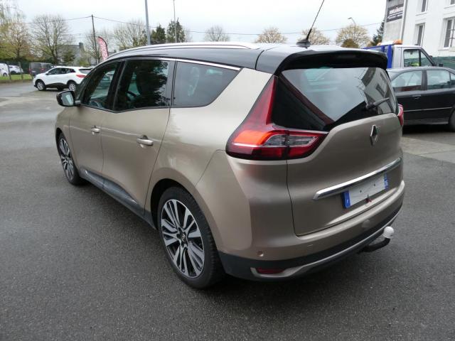 Renault Grand Scénic image 2