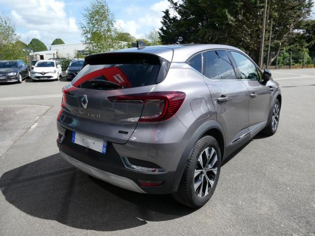 Renault Captur image 8
