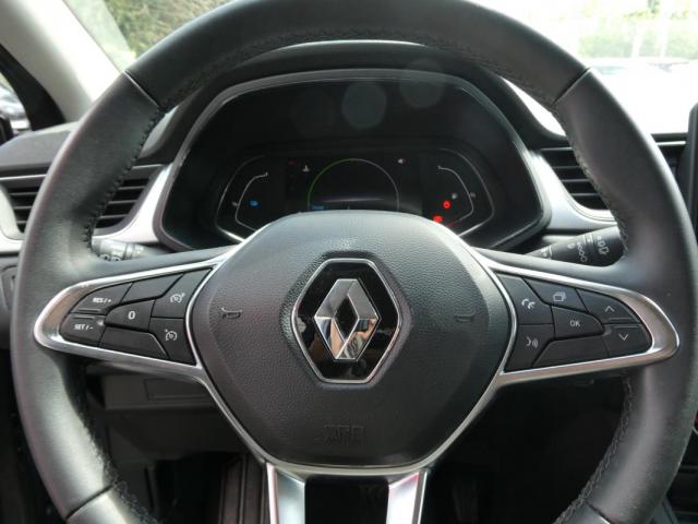 Renault Captur image 2