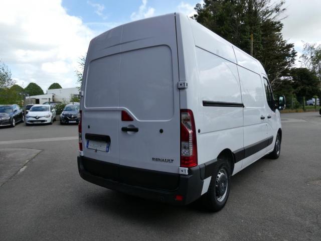 Renault Master image 2