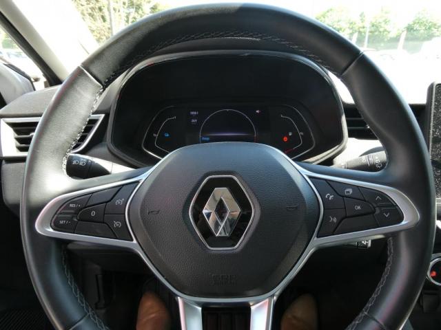 Renault Clio image 9