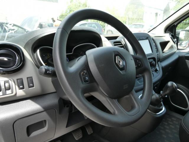 Renault Trafic image 6