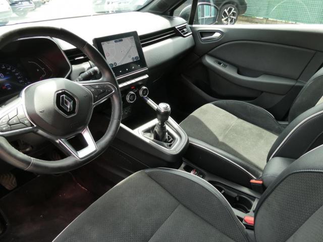 Renault Clio image 9