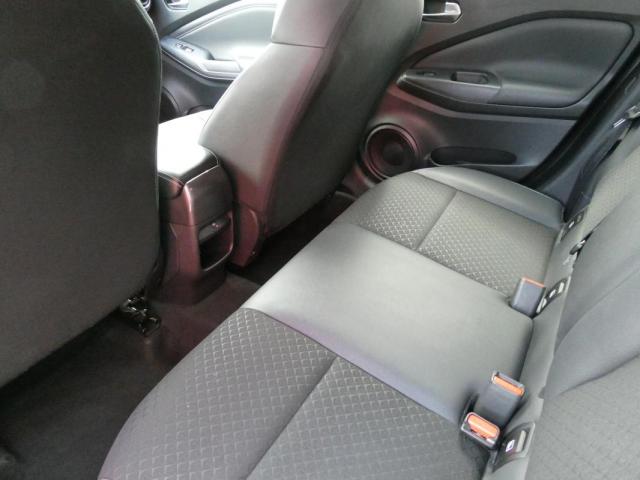 Nissan Juke image 8
