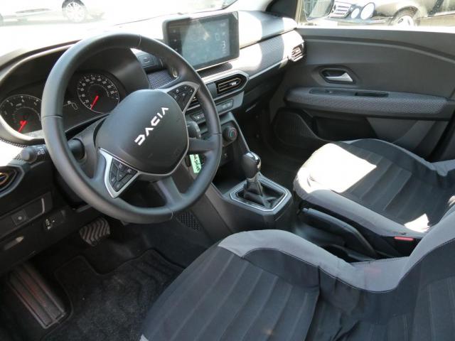Dacia Sandero image 9