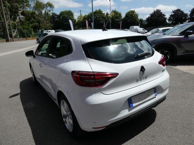 Renault Clio image 2