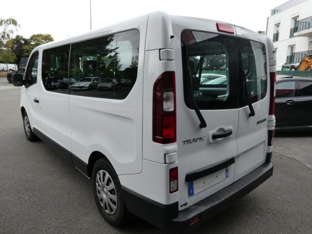 Renault Trafic image 2