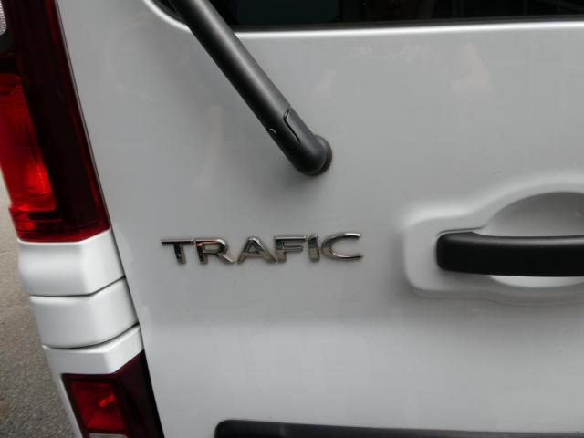 Renault Trafic image 8