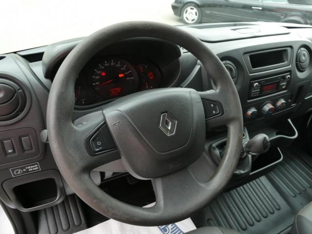 Renault Master image 3