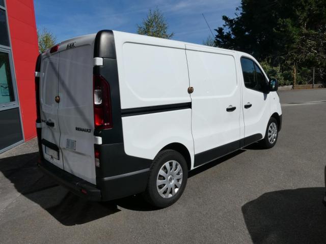 Renault Trafic image 3