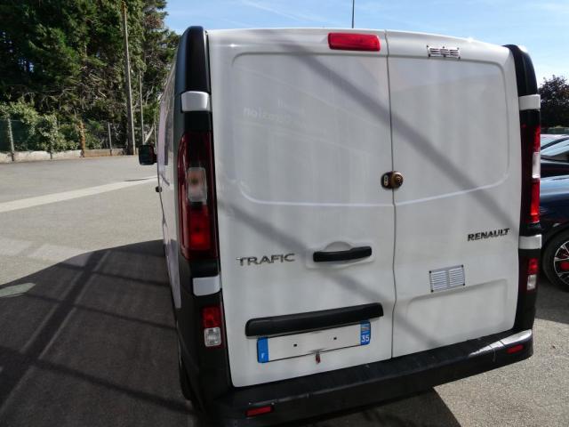 Renault Trafic image 4