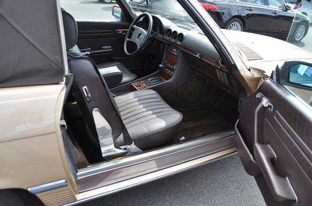 Mercedes Benz Sl 380 image 2