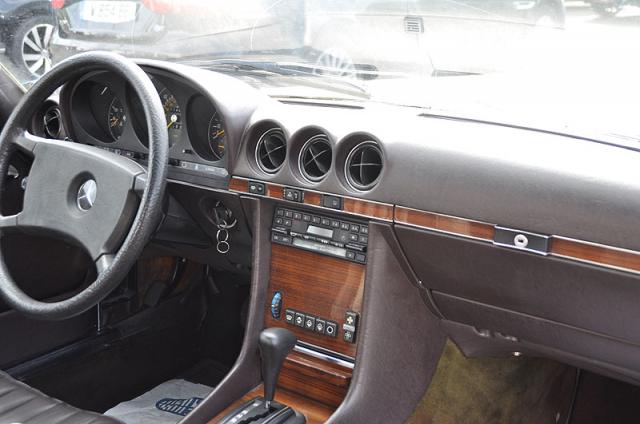 Mercedes Benz Sl 380 image 1
