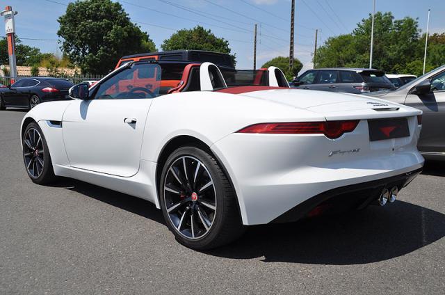 Jaguar F-Type image 7