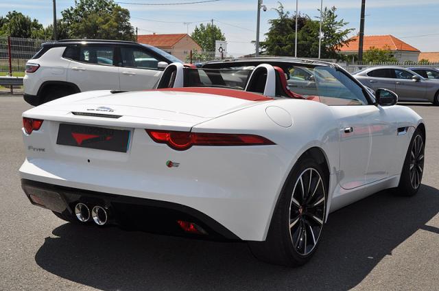 Jaguar F-Type image 6