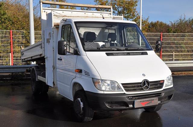 Mercedes Benz Sprinter image 2