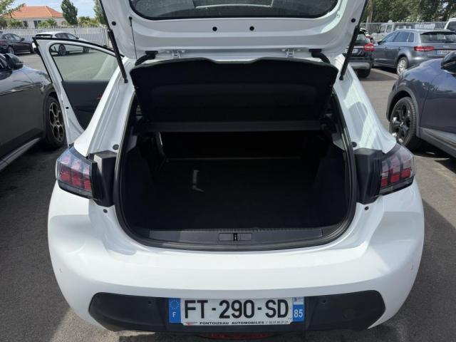 Peugeot 208 image 1
