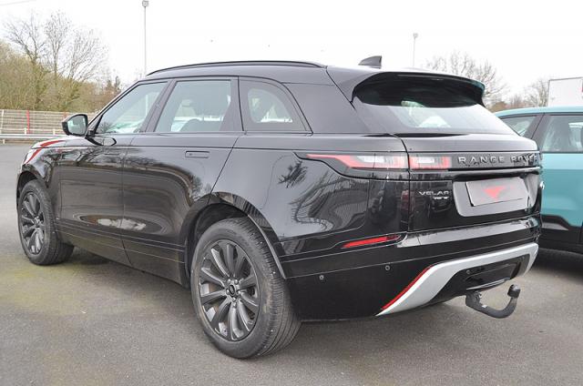 Land Rover Range Rover Velar image 2