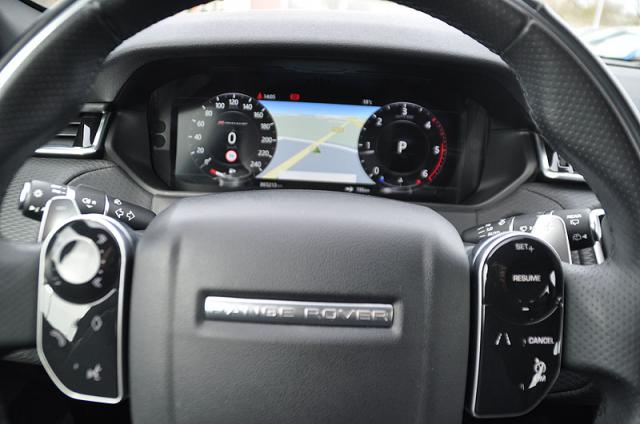 Land Rover Range Rover Velar image 9