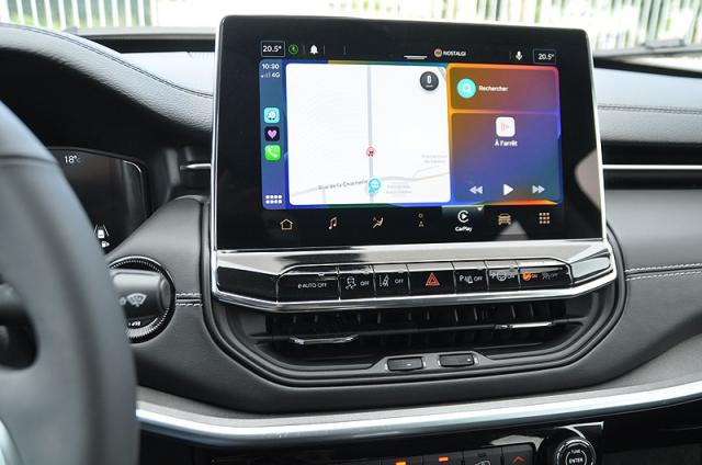 Jeep Compass image 5