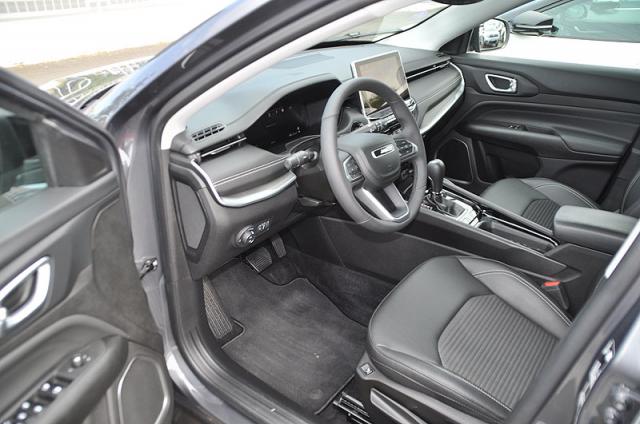 Jeep Compass image 4