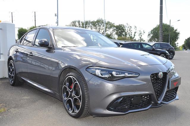 Alfa Romeo Giulia image 9