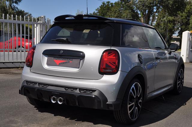 Mini John Cooper Works image 2