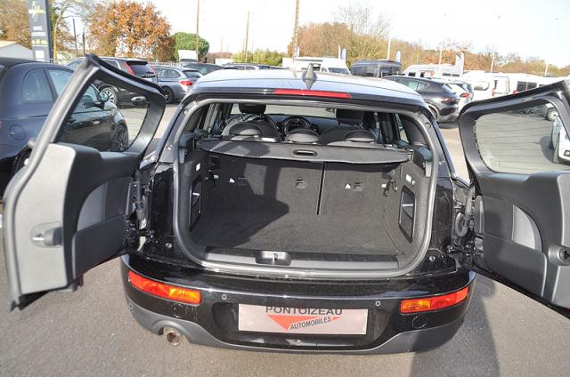 Mini Clubman image 2