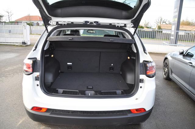 Jeep Compass image 8