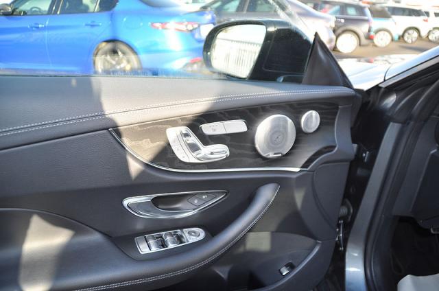Mercedes Benz Classe E Coupe image 7