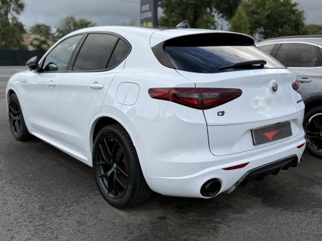Alfa Romeo Stelvio image 1