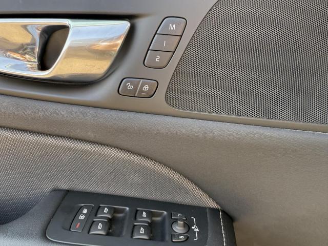 Volvo V60 image 1