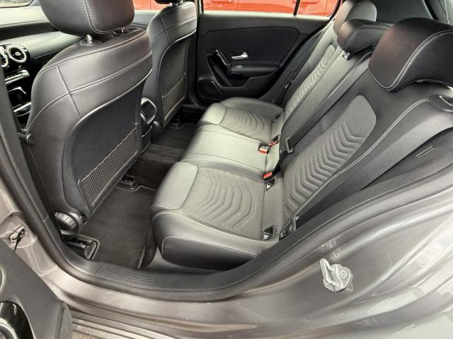 Mercedes Benz A 180 image 4