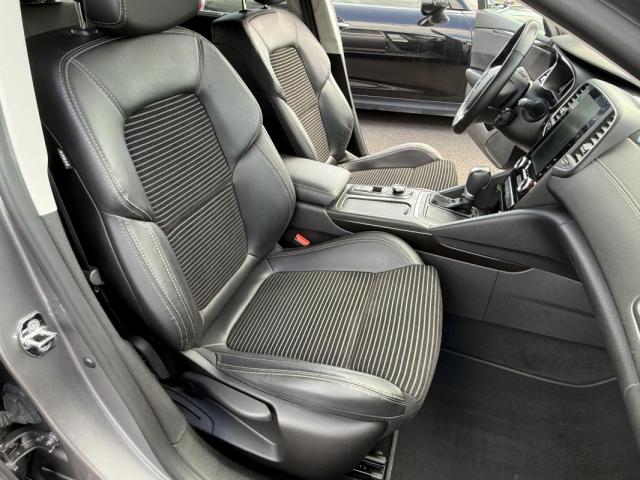 Renault Talisman Estate image 8