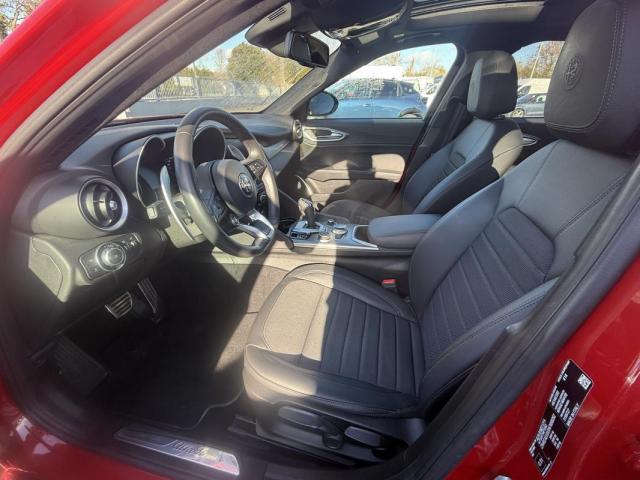 Alfa Romeo Giulia image 1