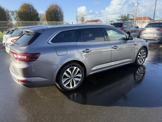 Renault Talisman Estate image 2