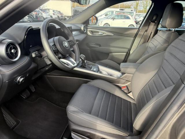 Alfa Romeo Tonale image 8