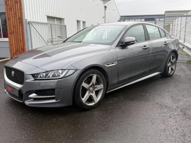 Jaguar Xe 2.0. D 180 R-Sport Bva