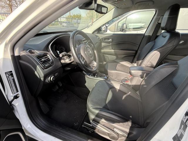 Jeep Compass image 8