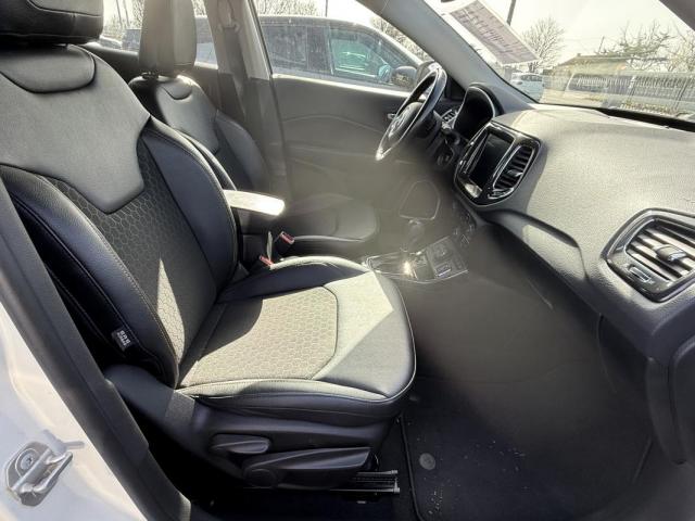 Jeep Compass image 2