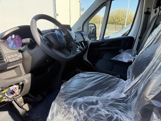 Peugeot Boxer image 3