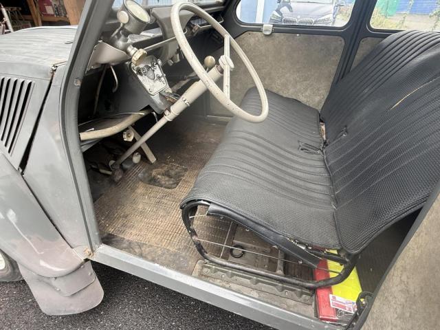 Citroen 2 Cv image 7