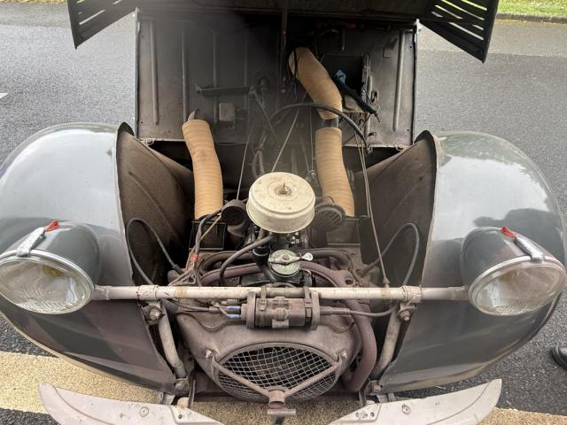 Citroen 2 Cv image 1