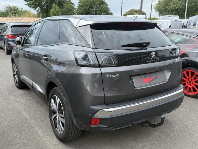 Peugeot 3008 image 2