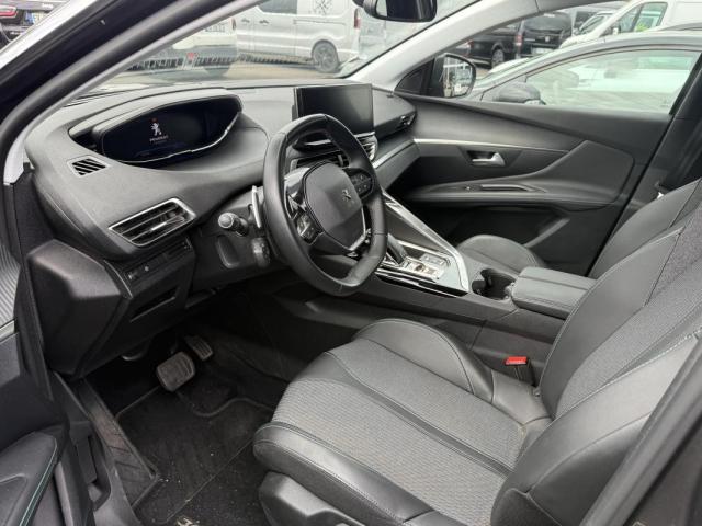 Peugeot 3008 image 3