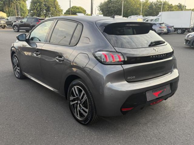 Peugeot 208 image 2